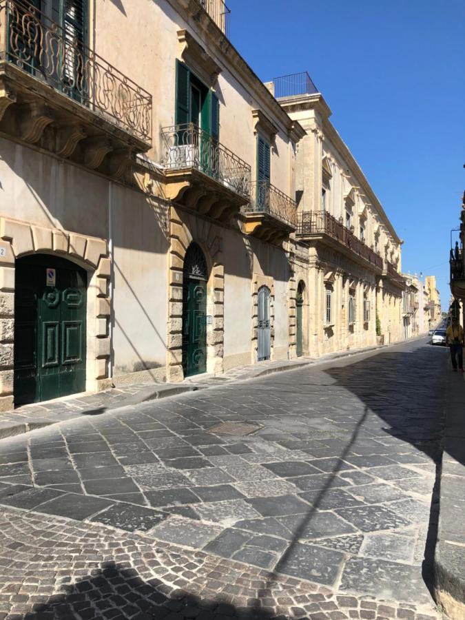 Villa Il Lentisco à Noto Extérieur photo